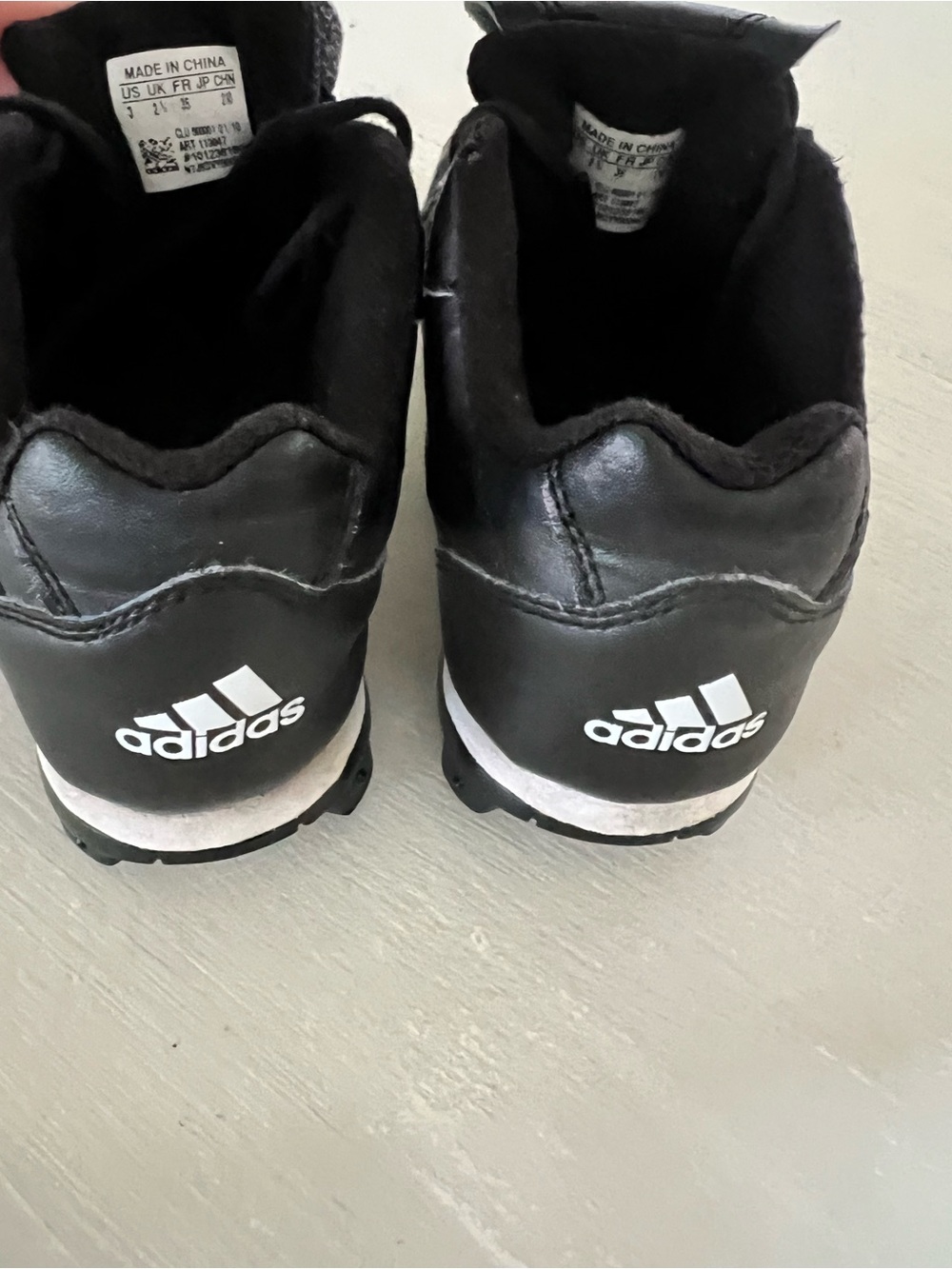 Adidas Black White Football Cleats Youth Athletic Sports Shoes size 3 - Picture 4 of 5